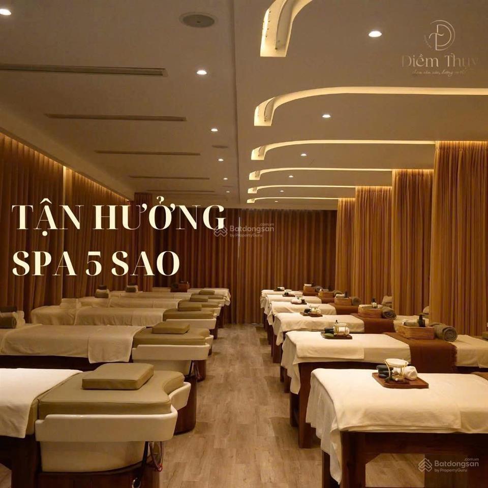 Cho thuê mặt bằng kinh doanh mặt phố việt hưng tầng 1 & 2 thang máy vỉa hè rộng, kd đỉnh.0856 567 ***