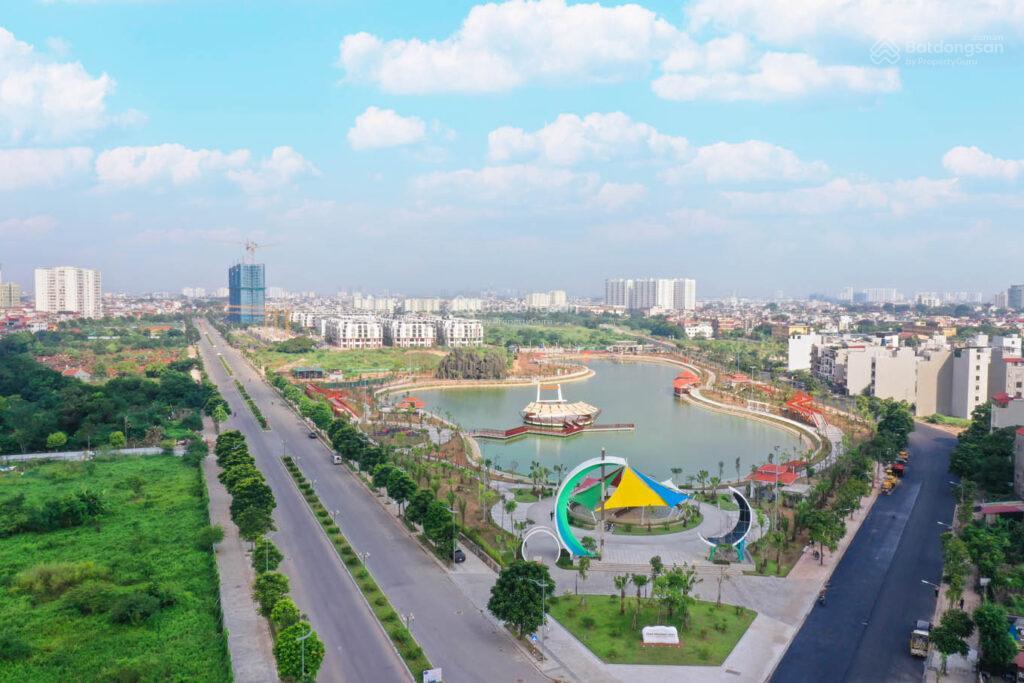 Bán đất phân lô nguyễn gia bồng  ngọc thụy 35m2, ô tô thông, 2 thoáng trước sau. giá 8.35 tỷ