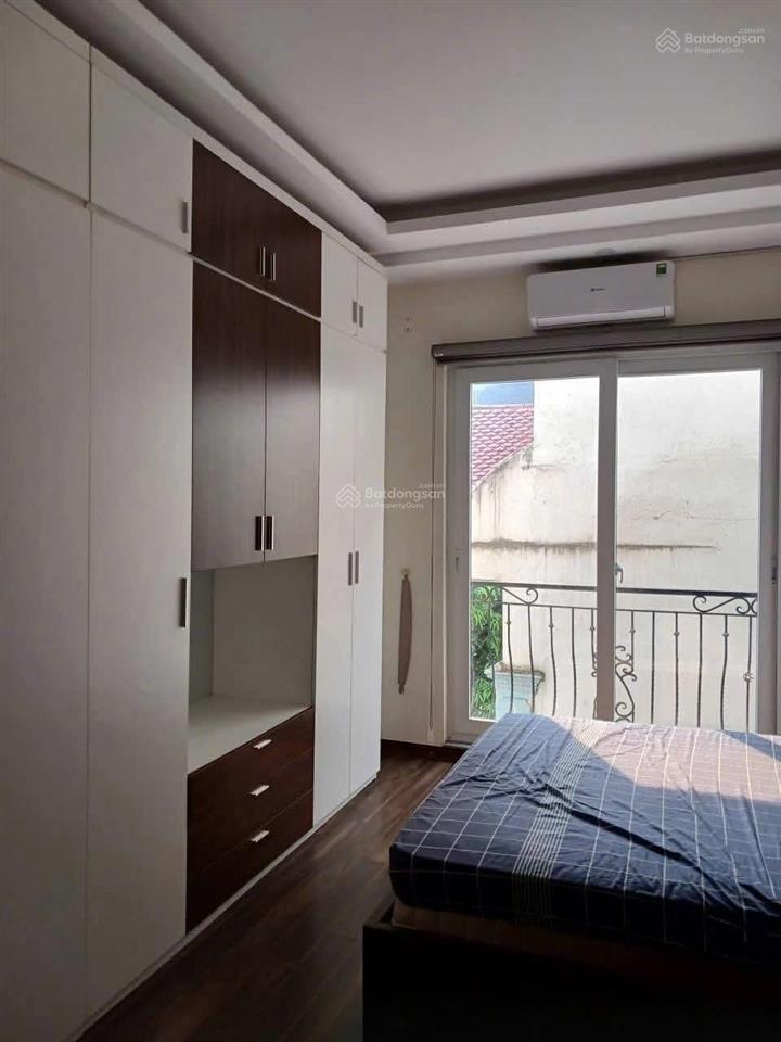 Cho thuê nguyên căn 5 tầng đàm quang trung  30m2  3 ngủ, nhà mới full đồ. giá 10tr/th