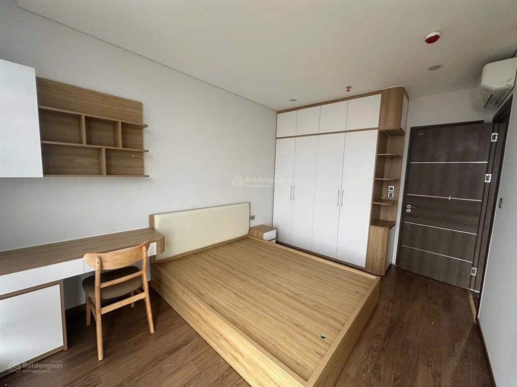 Cho thuê căn hộ khai sơn tầng cao view thoáng 120m 3pn full đồ 16 triệu/tháng