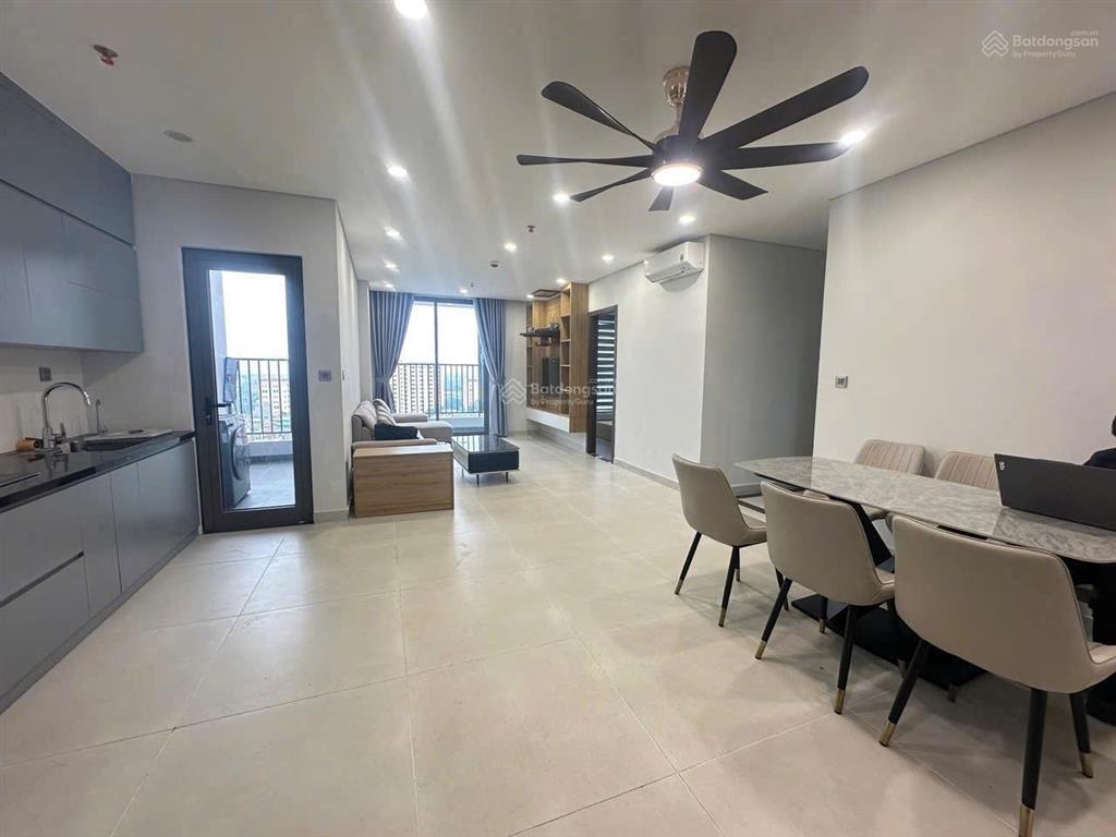 Cho thuê căn hộ khai sơn tầng cao view thoáng 120m 3pn full đồ 16 triệu/tháng