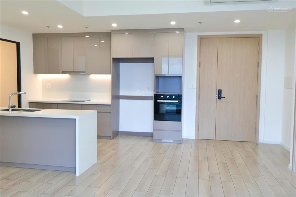Chính chủ gửi bán nhanh 3pn view trực diện công viên 36ha giá chỉ 8tỷ8 tại masteri ở vinhomes q9