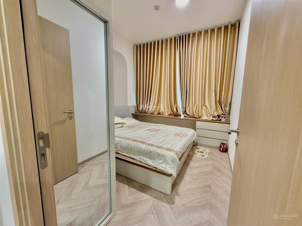 Cho thuê 1pn + layout 2pn1wc full nội thất luxury chỉ 12tr tại masteri centre point vinhomes quận 9