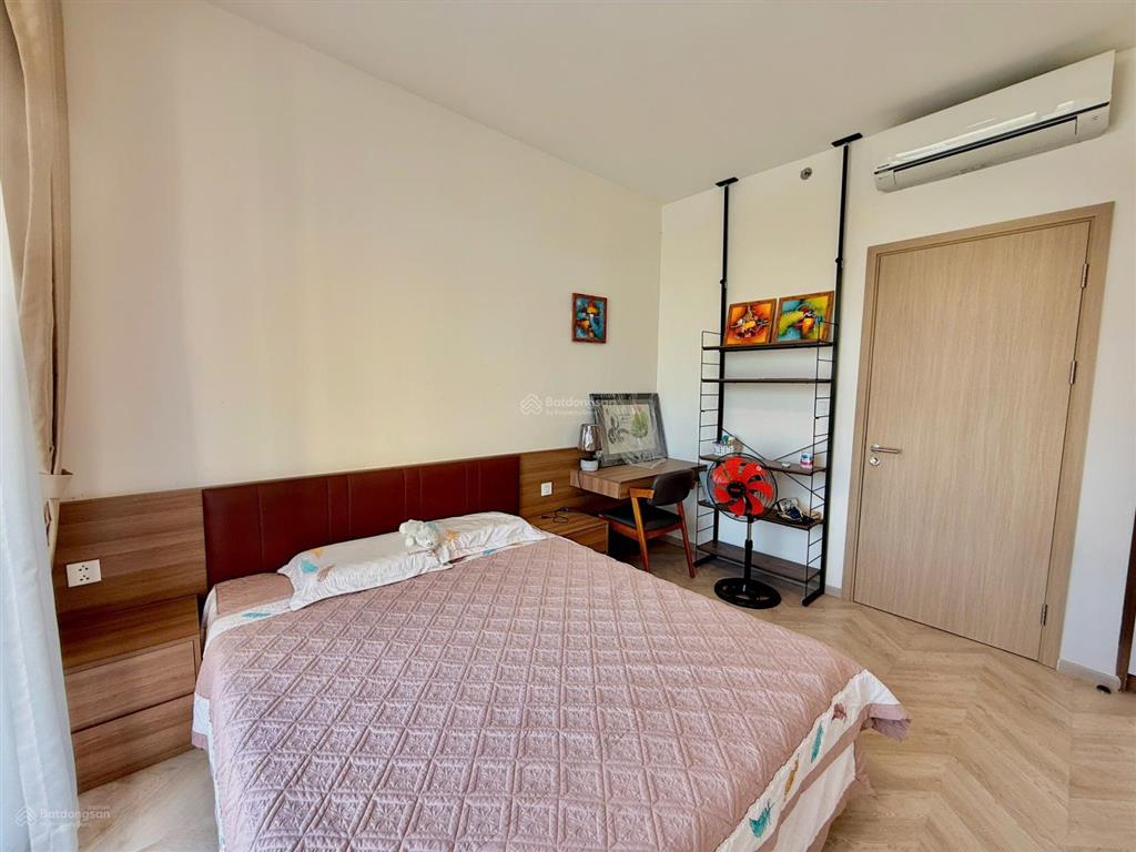 Cho thuê nhanh 2pn 2 view trực diện công viên full nội thất luxury 15tr tại masteri centre point