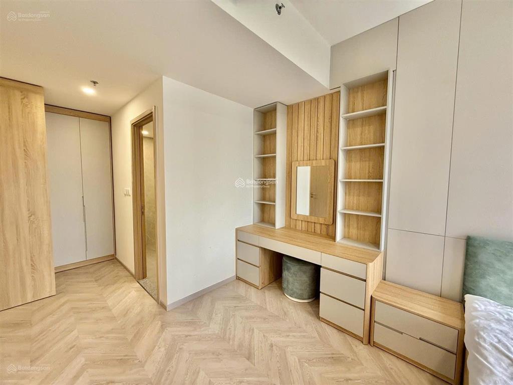 Chính chủ bán nhanh 3pn view công viên full nội thất giá chỉ 7ty5 tại masteri centre point