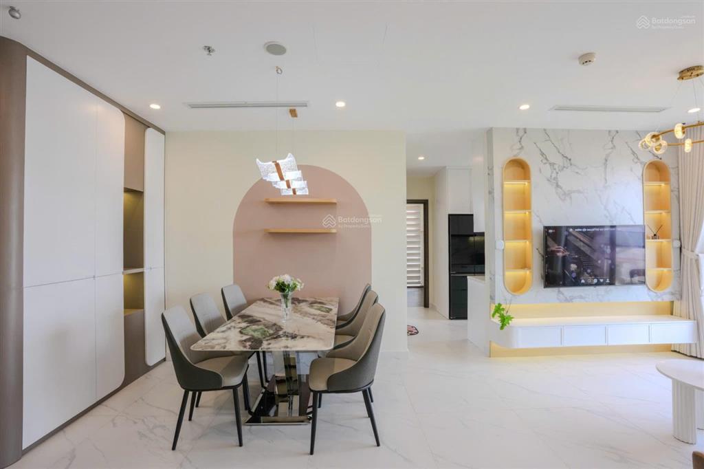 Cho thuê 3pn full nội thất luxury 30tr tại the beverly vinhomes grand park quận 9