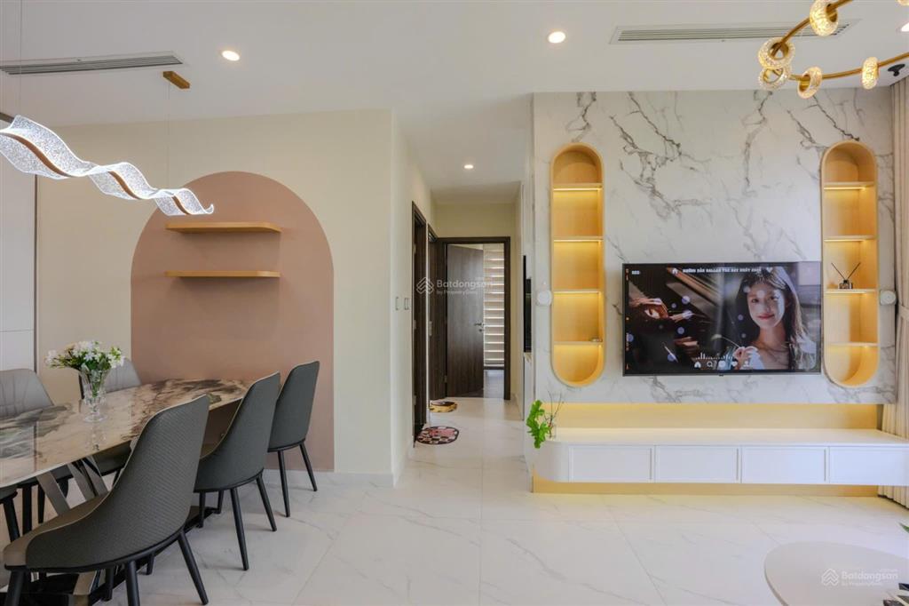 Cho thuê 3pn full nội thất luxury 30tr tại the beverly vinhomes grand park quận 9