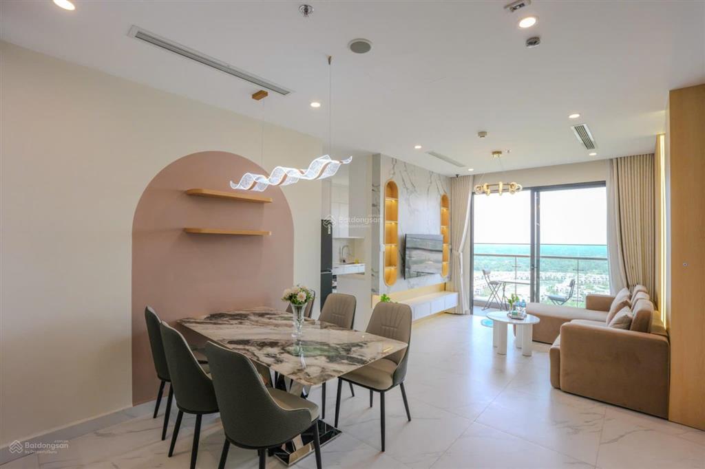 Cho thuê 3pn full nội thất luxury 30tr tại the beverly vinhomes grand park quận 9