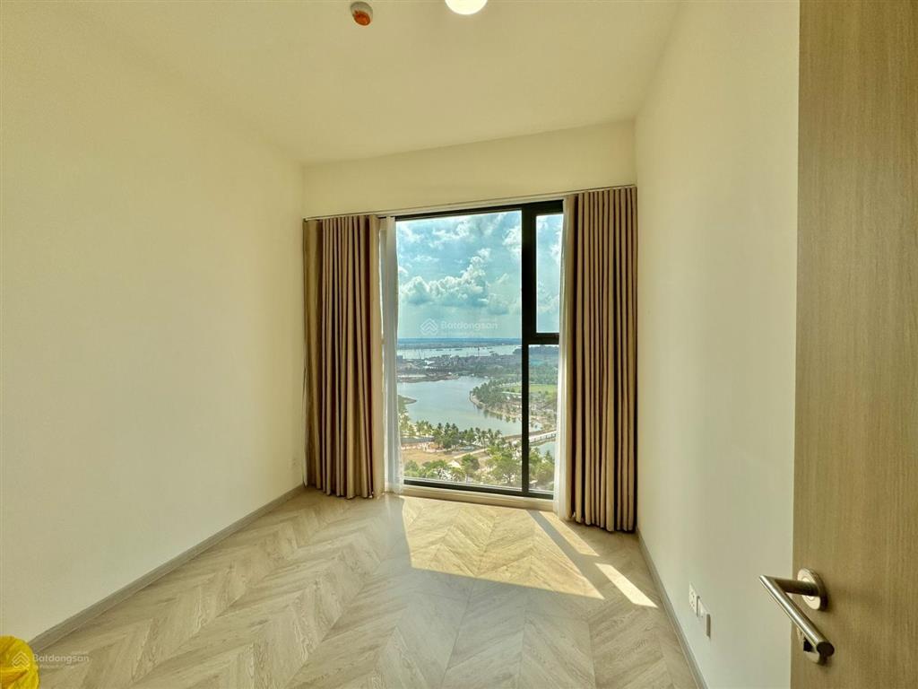 Cho thuê 3pn full nội thất luxury view trực diện công viên 36ha giá chỉ 24tr tại masteri vinhome q9