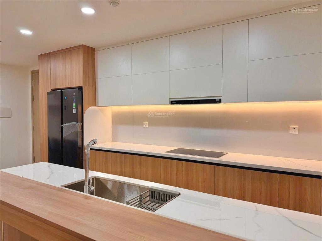 Cho thuê căn hộ 3pn full luxury giá chỉ 20tr tại lumière boulevard | vinhomes grand park quận 9