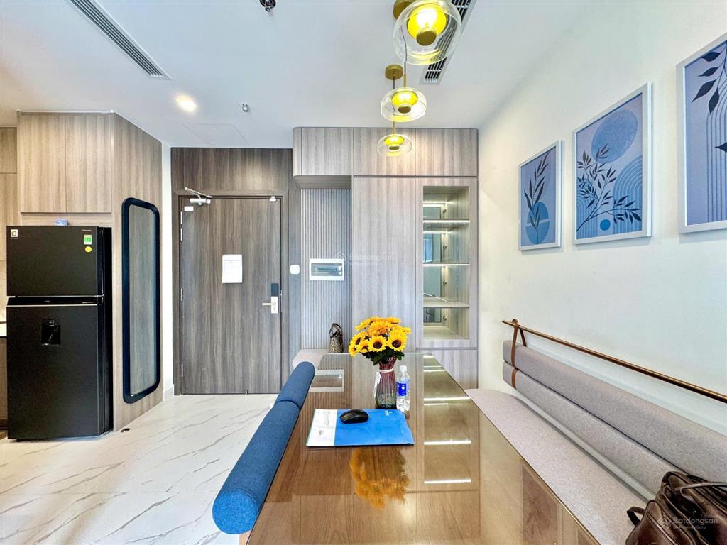 Cho thuê 2pn full nội thất luxury giá chỉ 18tr/th tại opus one vinhomes grand park quận 9