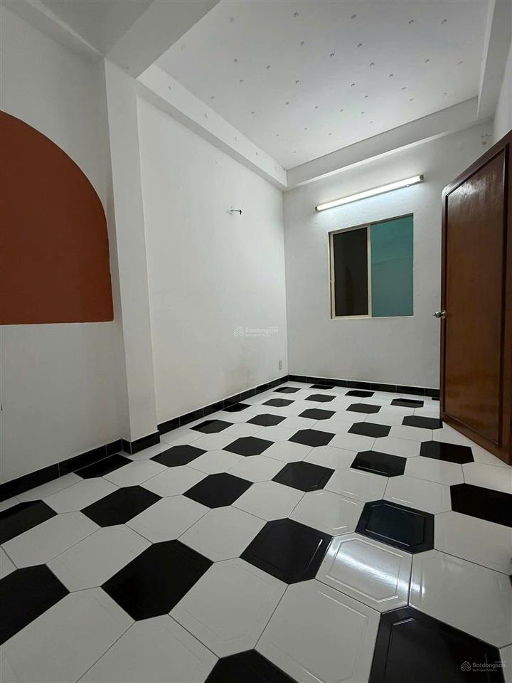 Nhà bán hẻm nghĩa phát f6 tân bình, sát khu bắc hải, 2 tầng  4,5x12 nở hậu 4.9m  4pn