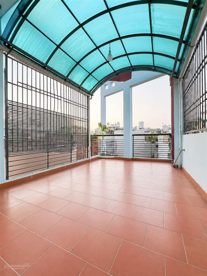 Bán nhà 6 tầng hẻm xe hơi hồng lạc. dt 3,2 nở 4,5 dài 15m. giá tốt trong khu vực