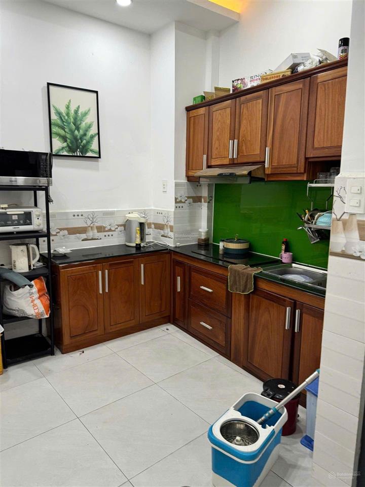 Nhà bán hẻm nghĩa hòa, chấn hưng, f6. dt 3,2x11 2 tầng