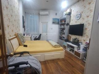 Bán nhà 4 tầng hẻm cách mạng tháng 8, tân bình. khu an ninh. chính chủ đang ở, nhà mới.