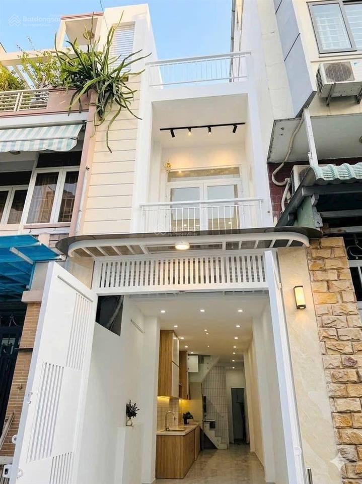 Bán nhà 2 tầng, có phòng dưới trệt. hẻm lạc long quân f8. dt 43m, dt sàn 72m2