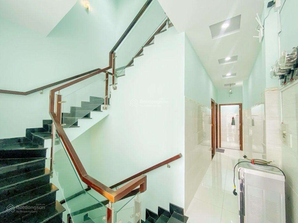 Bán nhà 4 tầng lạc long quân f8. dt 4x14. nhà chính chủ, hoàn công đầy đủ