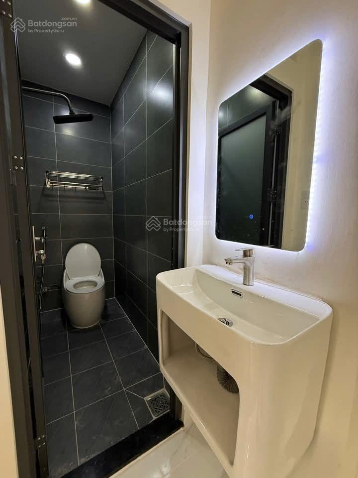 Bán nhà 2 tầng, trường chinh, p. bảy hiền
dt 3,5x8 nhà mới, full nội thất
khu vực k dính tod