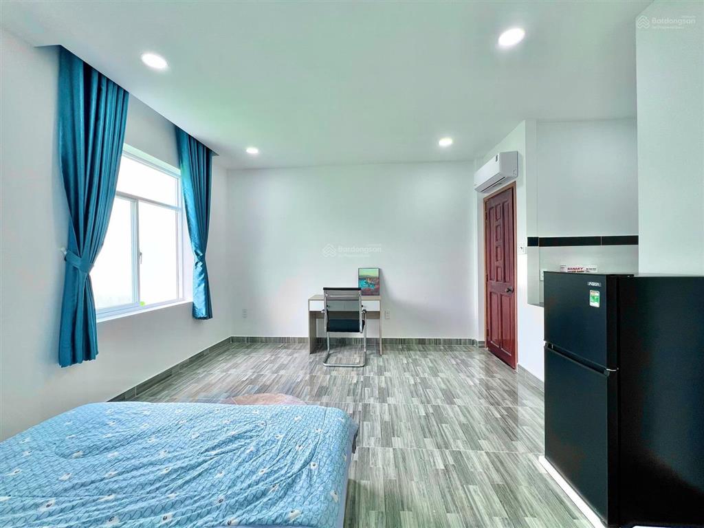 Bán tòa nhà mặt phố đường số 6 ngô quang thắm nhà bè