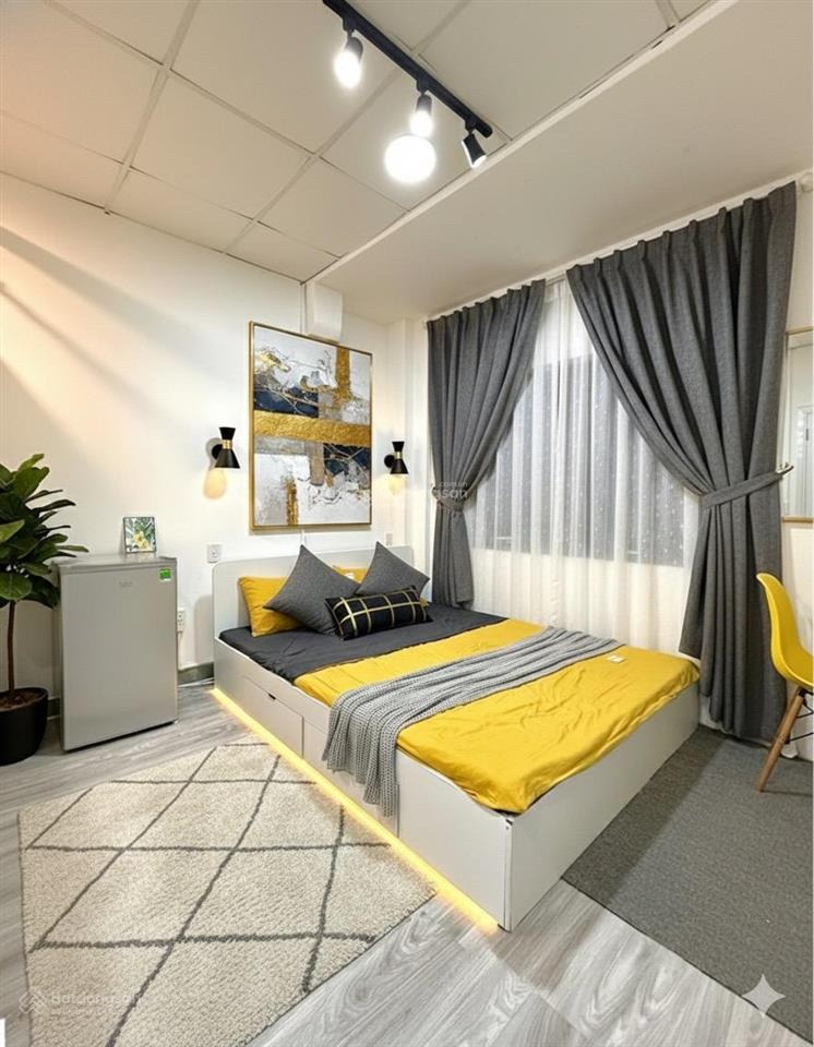 Phòng trọ bình thạnh gần hutech, đại học thuỷ lợi, có cửa sổ chỉ 5.5 triệu quay đầu.  0921 027 ***
