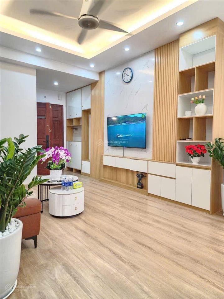 Cần bán em ba ngủ trục đẹp nhất của tòa nhà tầng đẹp hướng đẹp xem là ưng ý