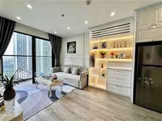 Chính chủ cần bán nhanh căn hộ đẹp nhất toà nhà tầng trung đẹp 0986 608 ***
