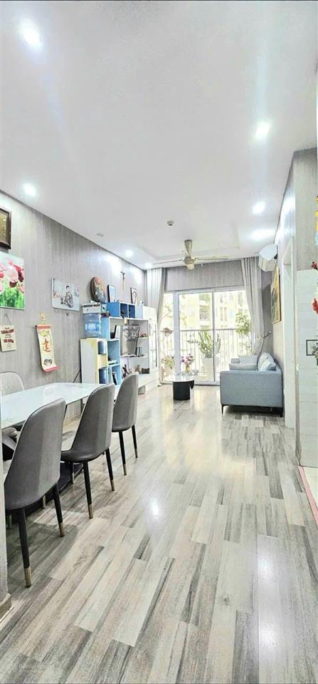 Cần bán gấp căn hoa hậu toà 32t tầng trung đẹp giá tốt trên thị trường