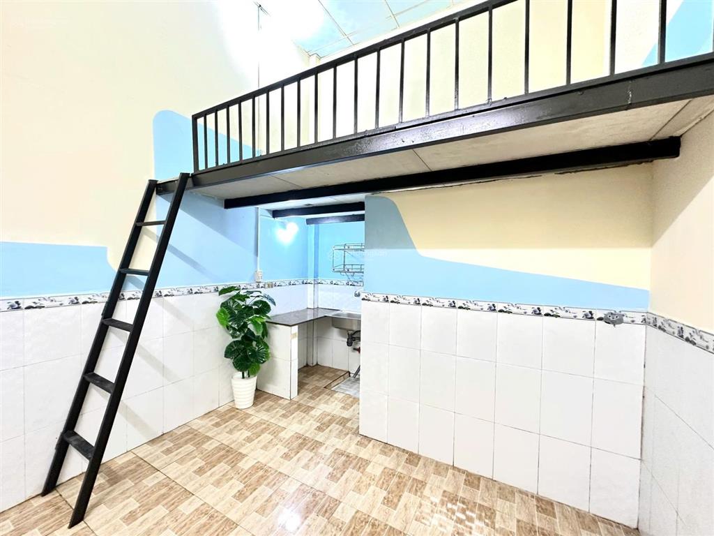 Cho thuê phòng trọ mới xây ngay phạm văn đồng  kha vạn cân  gần cầu vượt linh xuân