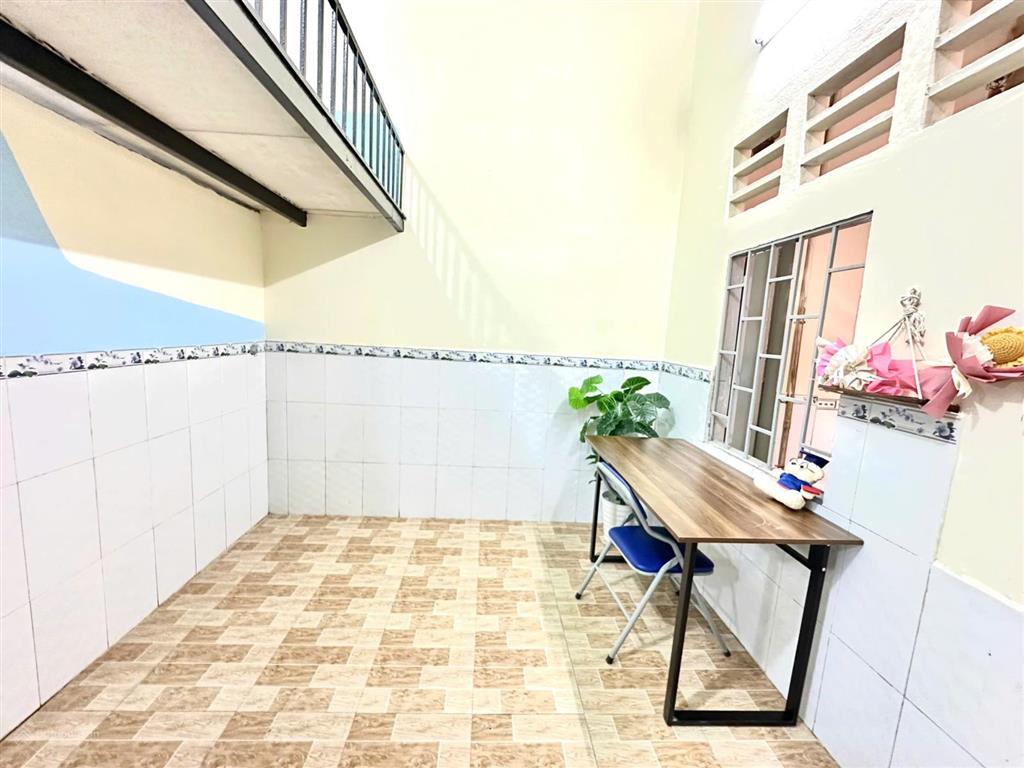 Cho thuê phòng trọ mới xây ngay phạm văn đồng  kha vạn cân  gần cầu vượt linh xuân