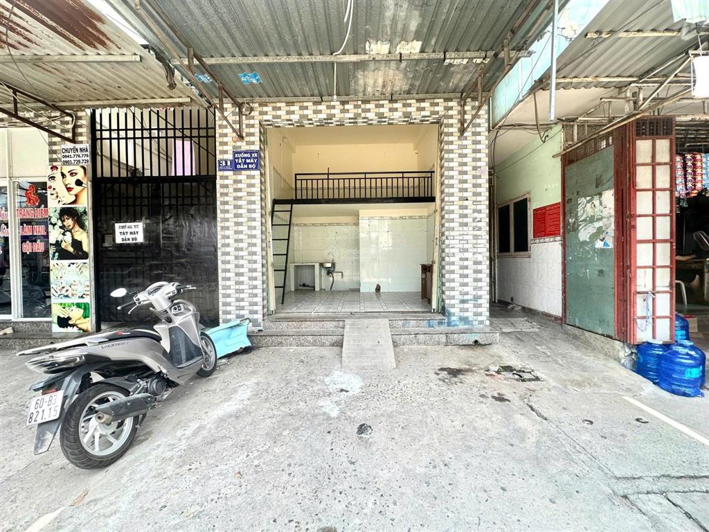 Cho thuê kiot có gác lửng ngay đường nguyễn trãi  dĩ an, khu dân cư đông đúc