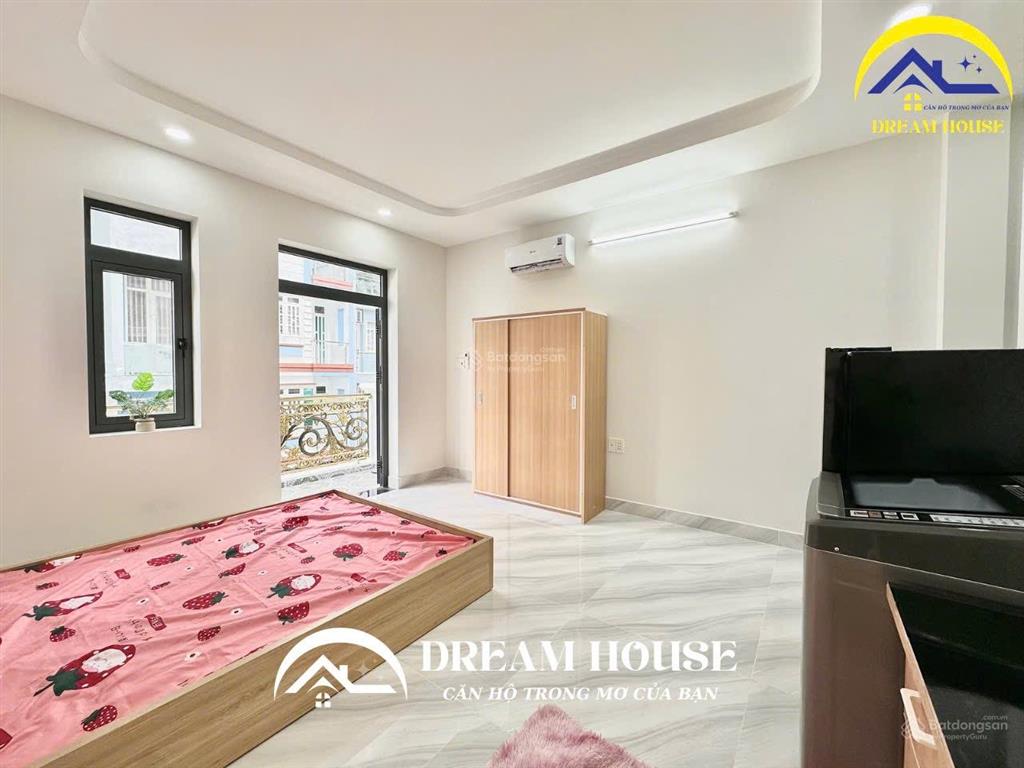 Cho thuê căn hộ dịch vụ mới xây có nội thất, ngay ngã tư bốn xã