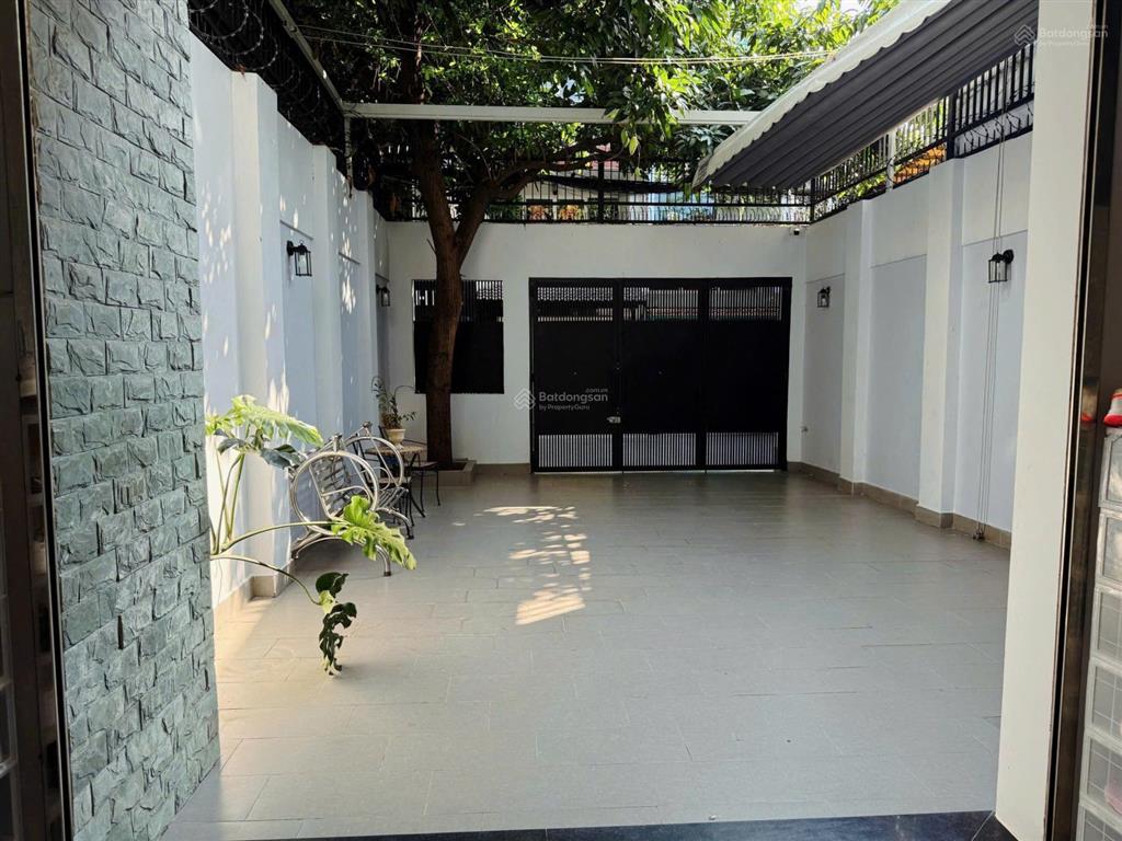 Hàng hiếm hẻm vip 38 nguyễn văn trỗi q phú nhuận  diện tích 6 x 27m. cn 176m2