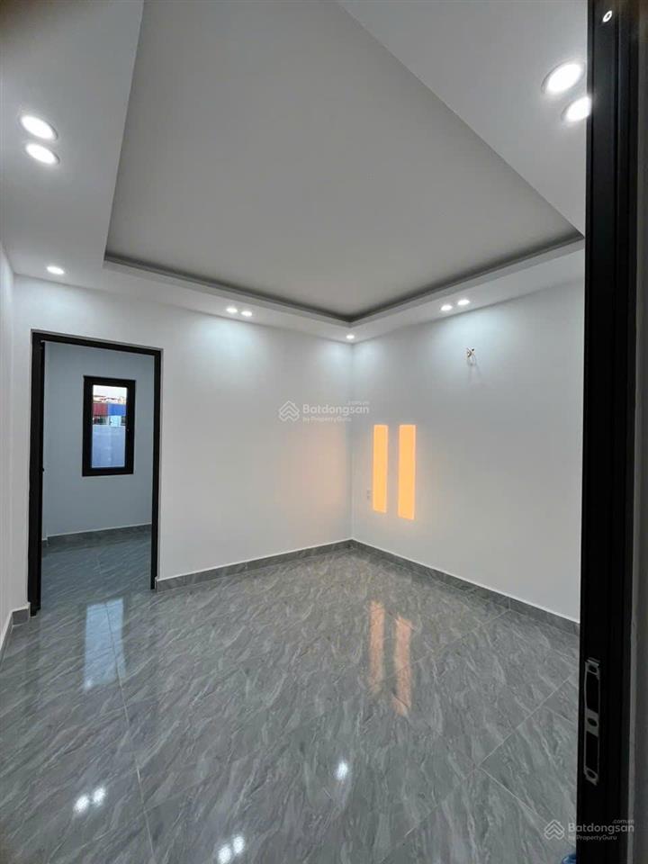 Bán nhà đình đông 60m2 x 3 tầng, dân xây, sân để 7 8 xe máy, nở hậu, lô góc siêu thoáng 2.95 tỷ tl