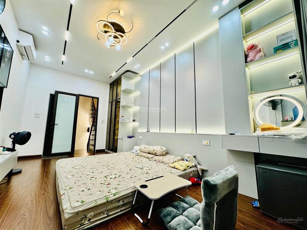 Nhà ở vip ba đình  ngõ thông  full đồ sẵn  giá 6 tỷ