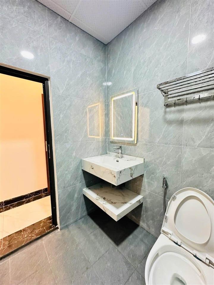 Bán nhà khu trung tâm văn hoá nghệ thuật đống đa  đầu tư hoặc giữ tiền chỉ 10 tỷ tl