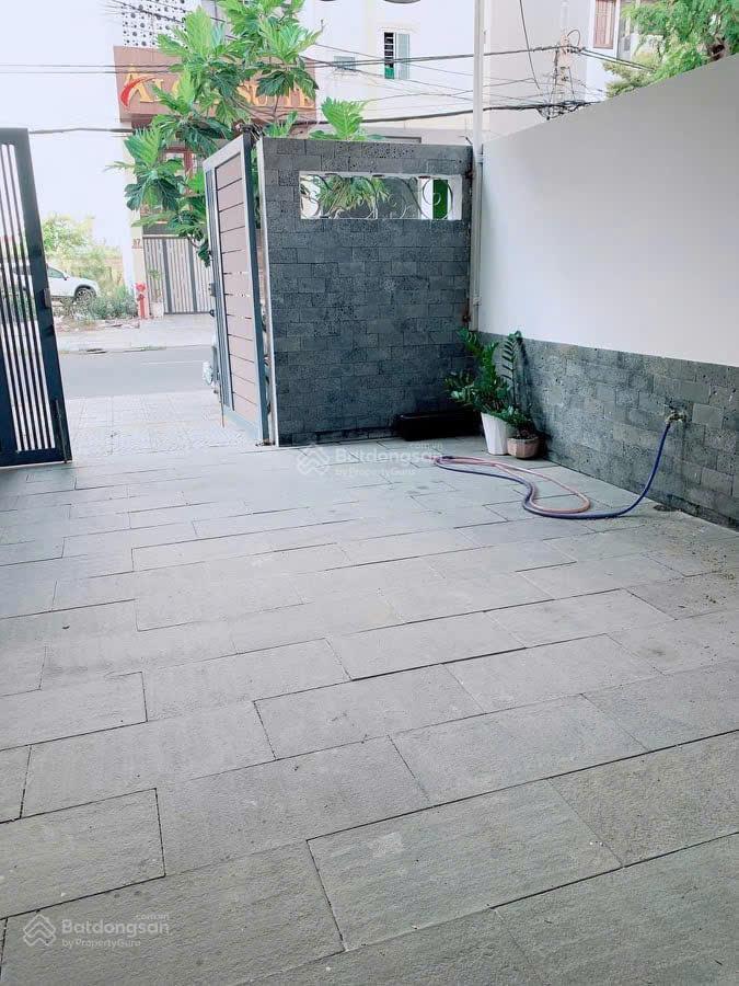 Bán căn nhà 3 tầng đường hoàng kế viêm, nằm trong khu phố tây an thượng