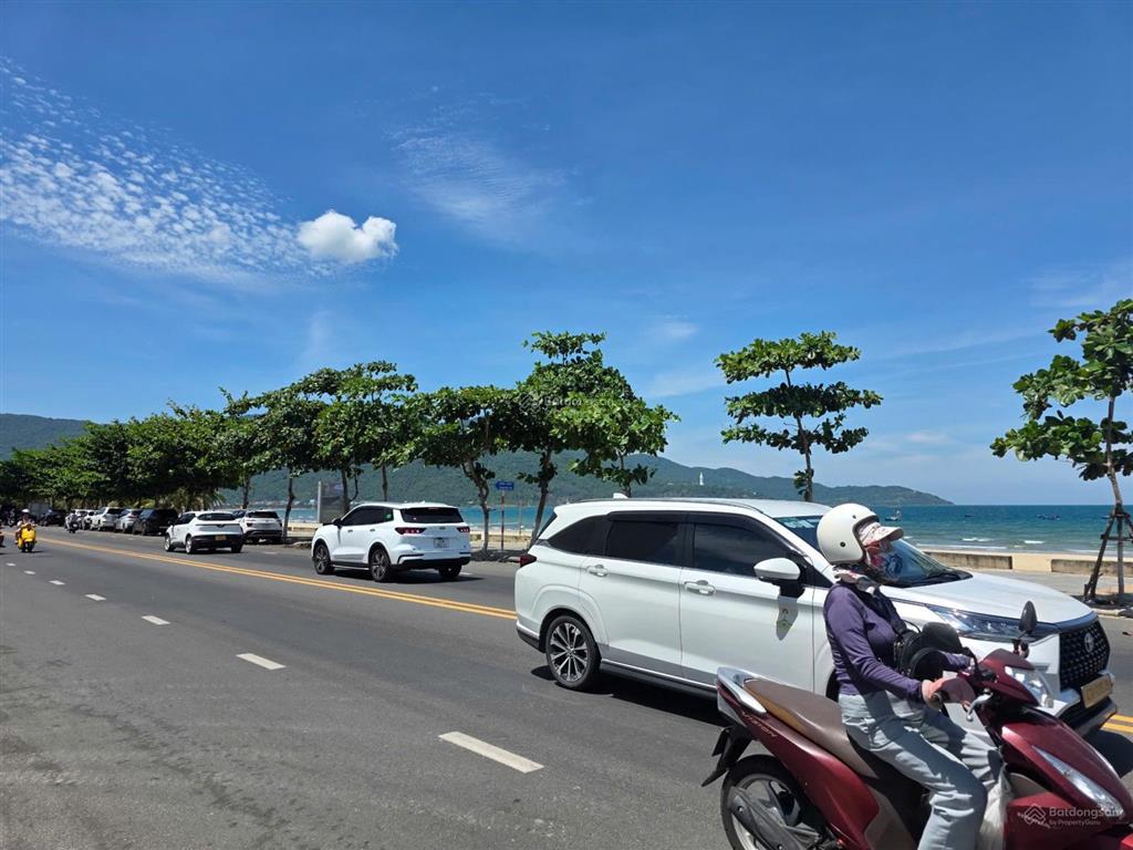Bán lô đất 3 mặt đường hoàng sa, mặt tiền biển, phù hợp xây dựng khách sạn, căn hộ