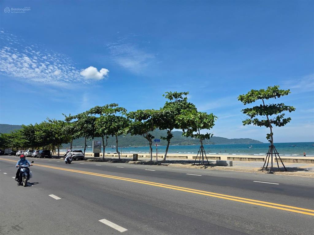 Bán lô đất 3 mặt đường hoàng sa, mặt tiền biển, phù hợp xây dựng khách sạn, căn hộ