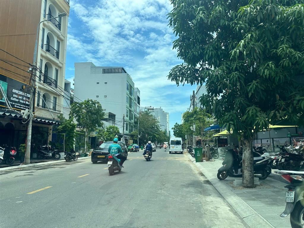 Bán lô đất mặt tiền đường đỗ bá, sát biển, trong khu du lịch sầm uất