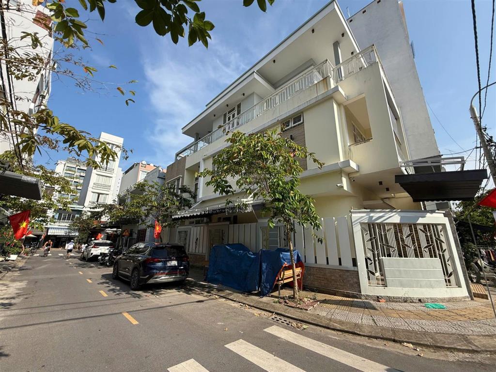 Bán căn nhà 2 mặt tiền đường sương nguyệt ánh, sơn trà