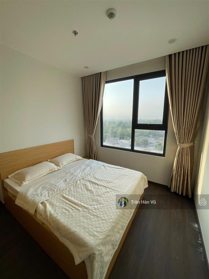 Cho thuê căn hộ 2 phòng ngủ full nội thất siêu vip chỉ 10 triệu cc lê phong,  trần hàn vũ