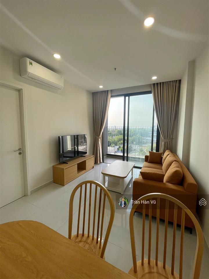 Cho thuê căn hộ 2 phòng ngủ full nội thất siêu vip chỉ 10 triệu cc lê phong,  trần hàn vũ