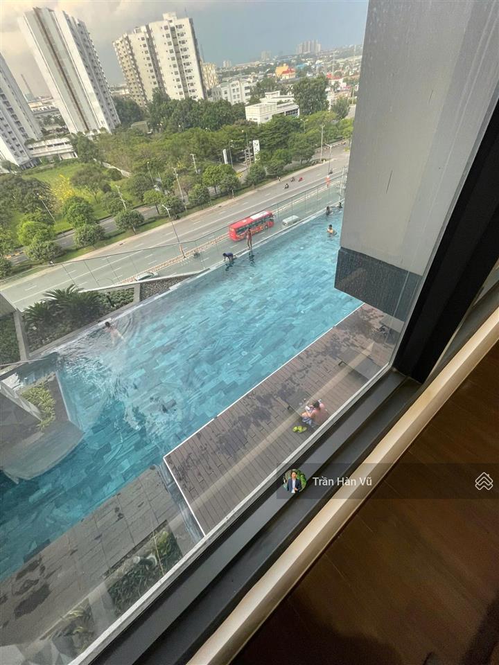 Cho thuê căn hộ 1 phòng ngủ full nt xịn đẹp view hồ bơi siêu đỉnh chỉ 8 triệu  chung cư lê phong