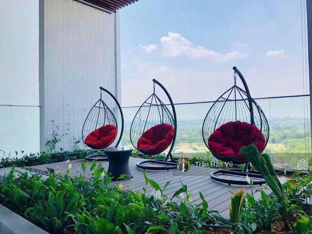 Rẻ  chính chủ cần ra nhanh căn hộ 1pn full nội thất chỉ 2.18 tỷ chung cư the emerald golf view