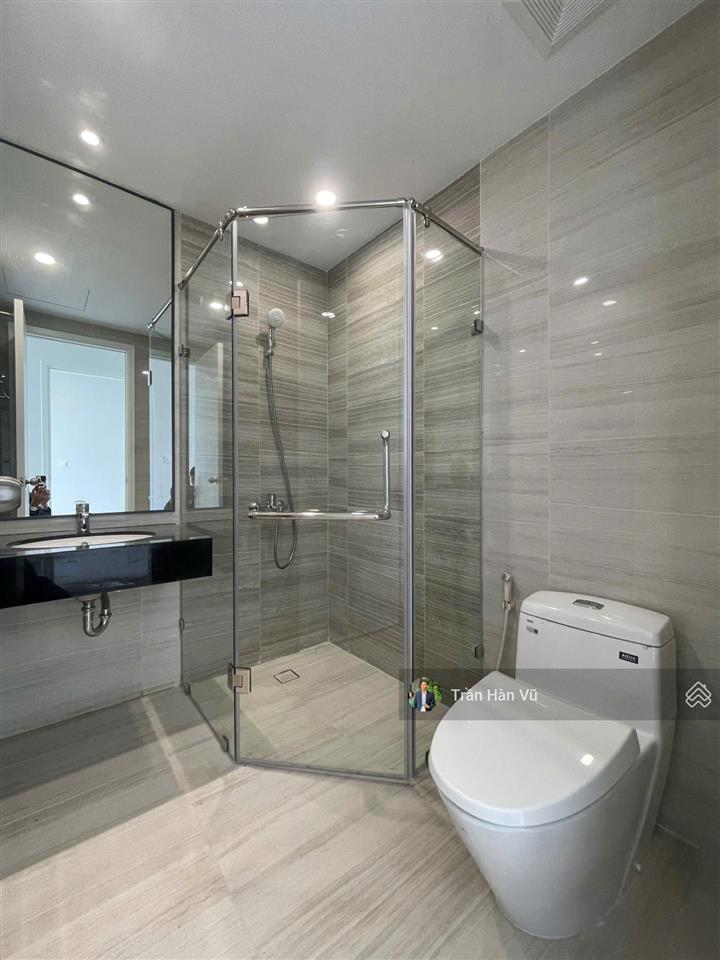 Chính chủ gửi bán nhanh giá cạnh tranh thu hồi vốn 2pn2wc view đẹp cc lê phong