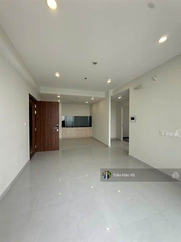 Giá cạnh tranh chính chủ bán nhanh căn hộ 2 phòng ngủ góc lớn nhất chỉ 3,35tỷ the emerald golf view