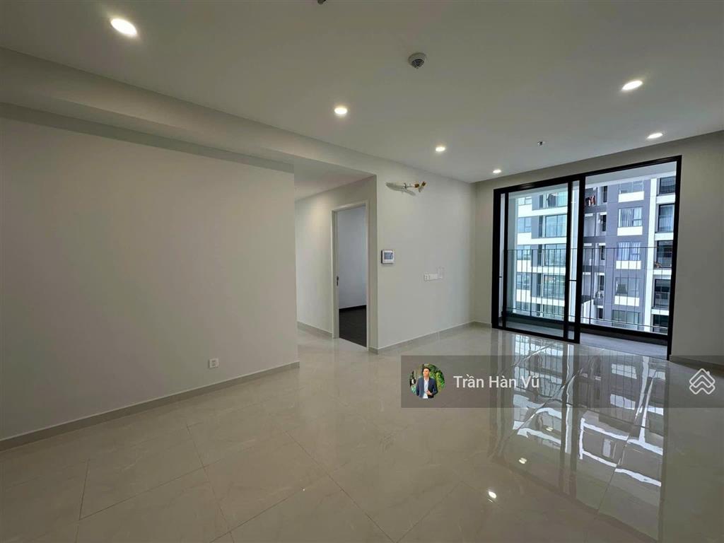 Bán căn góc 3 phòng ngủ chỉ 4,5 tỷ view golf sổ sẵn cc lê phong  trần hàn vũ