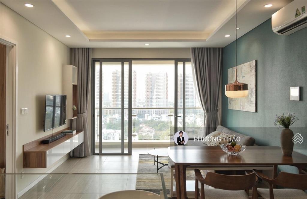 Cho thuê căn hộ 2 phòng ngủ tầng cao view trực diện sông  full nội thất  trống sẵn  dt 72m2