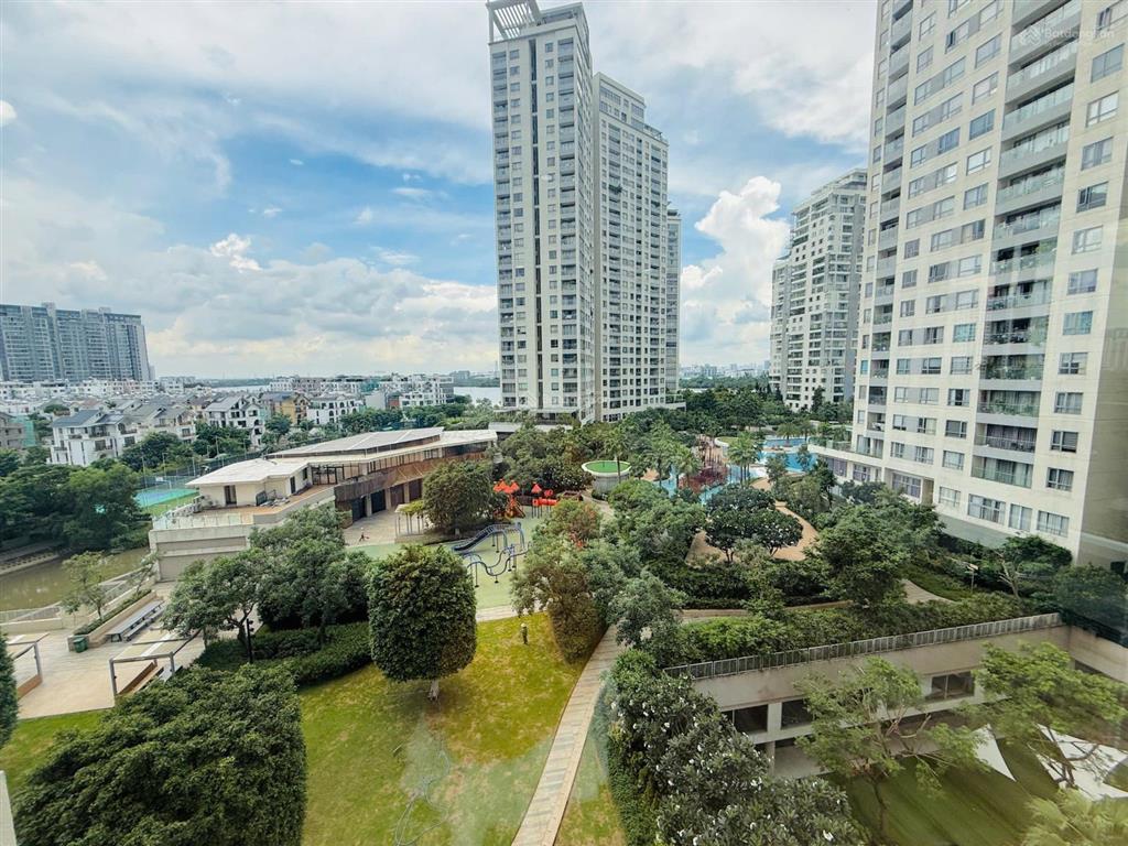 Nhà đẹp trống sẵn cho thuê văn phòng đảo kim cương diamond island quận 2. giá 26 triệu  90m  ntcb