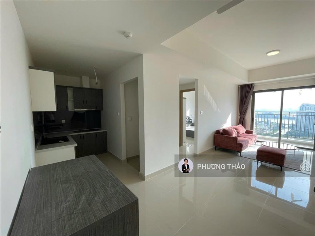 Cho thuê căn hộ 1 phòng ngủ 52m the sun avenue  tầng cao view sông  full nội thất  giá 15 triệu